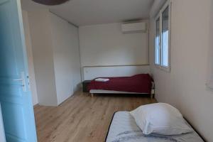 Maisons de vacances L-etang pour soi : photos des chambres
