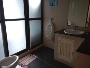 ที่พักนักเดินทาง ภู่ระหงษ์