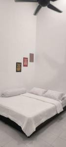Homestay Manjung HZ
