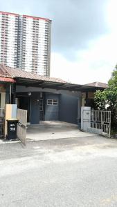 Homestay Manjung HZ