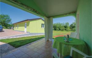 Lovely Apartment In Sv,lovrec With Wifi 