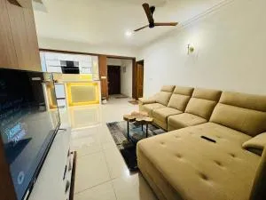 6Floor in society Ecity ph2 Near TCS Tech Mahindra - Kammasandra