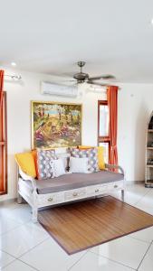 Luz_ita Sunshine Villa