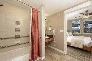 Value Unit 4440 - Two Bedroom - Fraser Crossing Founders Pointe condo