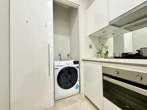 Sky Suites Deluxe 3BR Suite at KLCC
