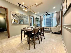 Sky Suites Deluxe 3BR Suite at KLCC