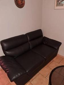 Maisons de vacances Maison charmante a L'Isle-sur-la-Sorgue avec jardin cloture : photos des chambres