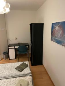 Zimmer mit privatem Badezimmer in guter Lage