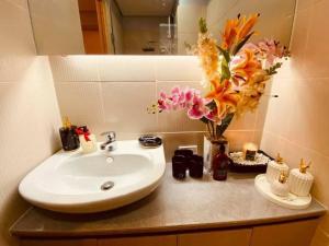 One Bedroom Unit Grass Residences Tower 5 Near SM City North Edsa