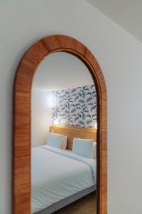 Hotels Kyriad Cannes - Mandelieu : photos des chambres