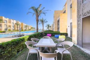 Roomy & Relaxed 1BDR Mangroovy Free Beach & Pool