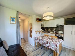 Charmant 2 pièces 4 pers, ski aux pieds, Les Menuires - FR-1-178-139