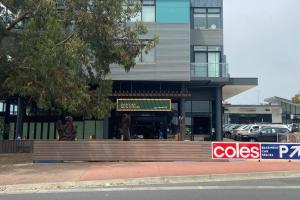 Cosy & Modern Unit 500m from Beach