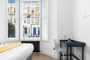 Modern 2 bed en-suite Chelsea