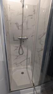 Appartements STUDIO avec PARKING TOUT A PIED et CALME : photos des chambres