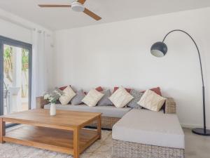 Villa Ki-Ma - Beachfront Stay at Trou-aux-Biches