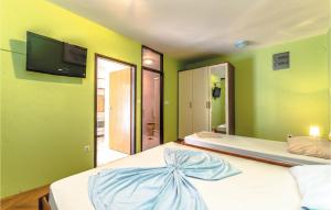 Lovely Apartment In Bosana With Wifi