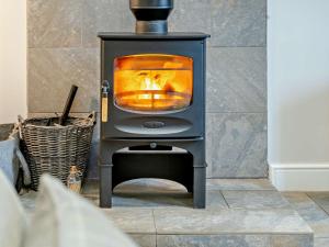 2 Bed in Croes-y-pant 58962