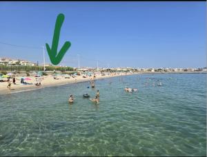 Modern Beachfront family apartment with pool