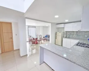 Casa en el centro con Terraza - 锡帕基拉