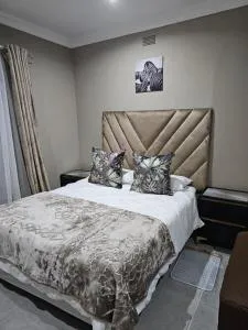 Peaceful Stay - Deluxe Suite 2 - Sasolburg
