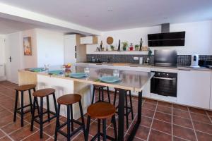 Maisons de vacances Bel appartement avec terrasse jardin vue montagne : photos des chambres