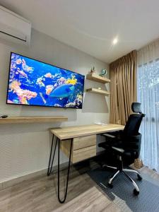 Cool Spot By Rooftop Masferrer