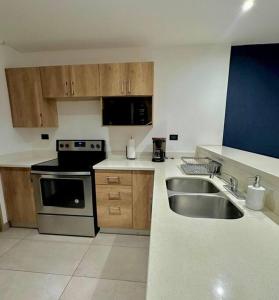 Cool Spot By Rooftop Masferrer