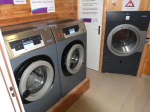 Appartements Super Besse 5/6 pers. Vue sur les monts du cantal : photos des chambres