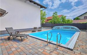 Beautiful Home In Dugo Selo