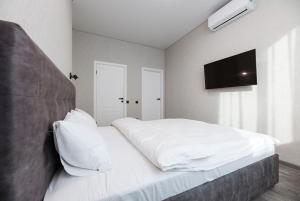 Nyvky Like Home - Manchattan City - Простора кв 335