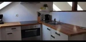 Gemütlich Obergeschoss Wohnung - Jejsing