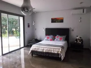 Dare Al Falah - Аріана