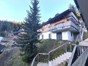 Alpine Escape Golte Apartment