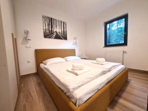 Alpine Escape Golte Apartment 