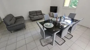 Maison Spacieuse et Confortable - Grand Bois