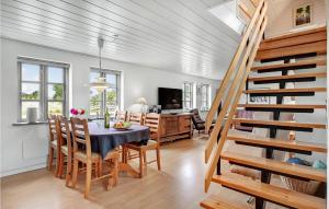 1 Bedroom Beautiful Home In Roslev