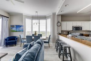 Disney Lakefront Luxury!