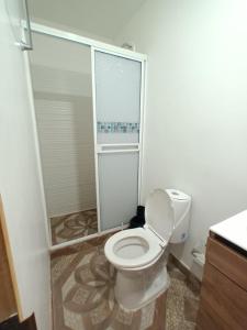 Confortable y Central Habitación a 1 cuadra de la playa de Spratt Bight