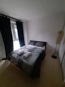 Logement T2 tres propre - Jouy-le-Moutier