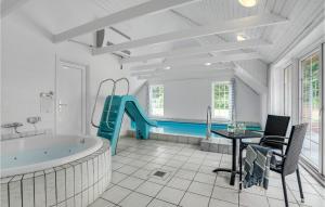 Gorgeous Home In Ulfborg With Sauna