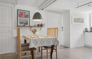 Beautiful Apartment In Hurup Thy