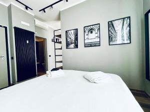 M4 BLACK Monolocale Moderno e Funzionale