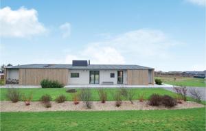Two-Bedroom Holiday Home In Vinderup