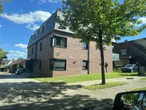 Schöne Ferienwohnung in Buxtehude- Zentral -Lade Säule -6Person - بوكستيهود