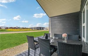 Two-Bedroom Holiday Home Ringkøbing 04