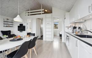 Two-Bedroom Holiday Home Ringkøbing 04