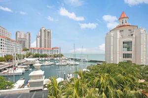 WOW Strait Quay Luxury Suite Room