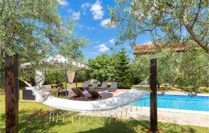 Lovely Home In Zbandaj