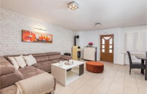 Lovely Home In Svkirin With Sauna